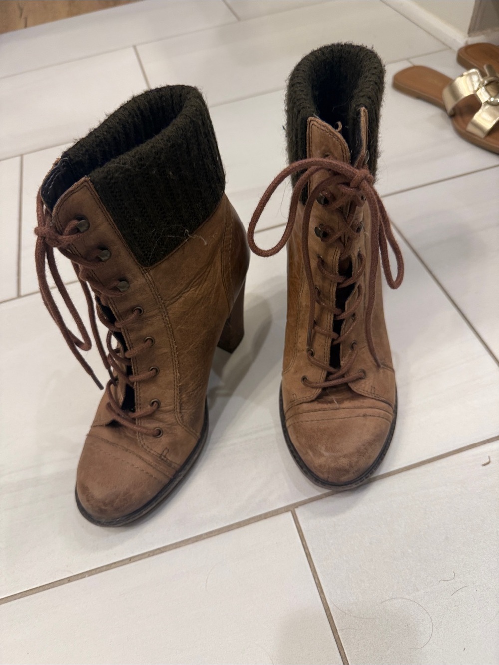 Aldo Brown Lace-Up Knit-Cuff Heeled Ankle Boots